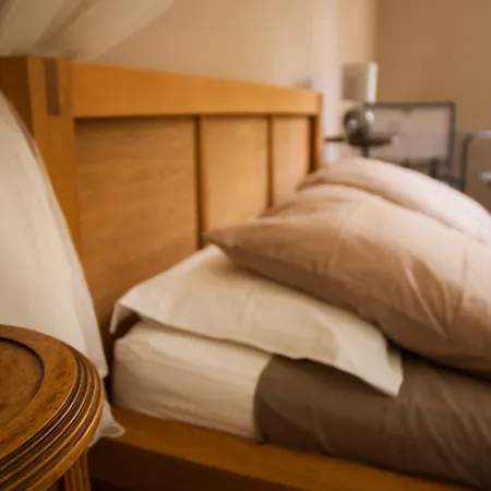 Les Deux Chemins بيت ضيافة