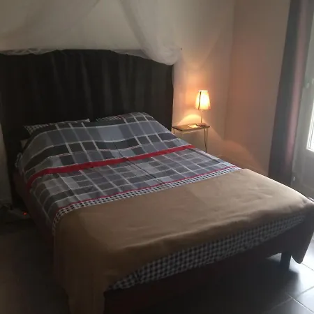 بيت ضيافة Les Deux Chemins