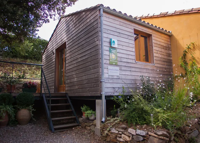 Les Deux Chemins 3*